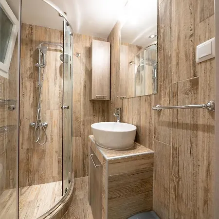 Dk Mini A * Saloniki