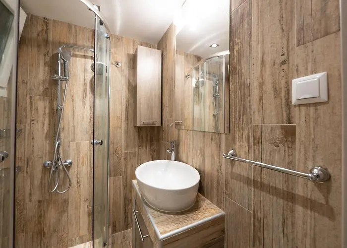 Dk Mini A * Tessalónica